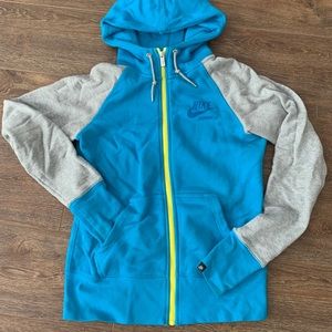 Nike hooded sweatshirt